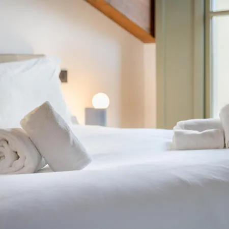 Hostdomus - Urban Loft דירה *