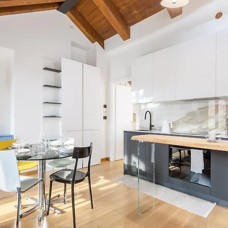 Hostdomus - Urban Loft Appartamento